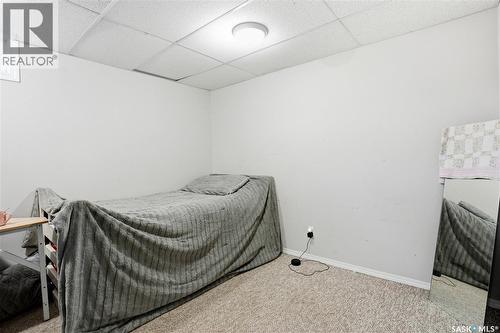 330 Devonshire Crescent, Saskatoon, SK 