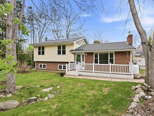 81 Armanda Crescent, Fall River, NS 