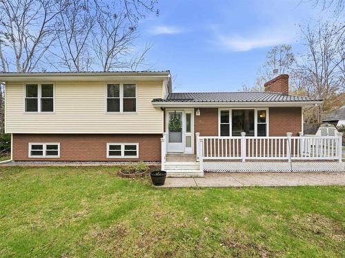 81 Armanda Crescent, Fall River, NS 