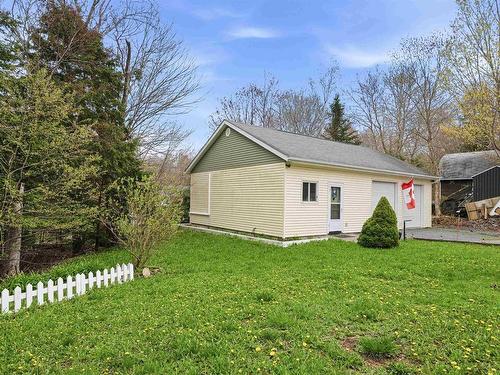81 Armanda Crescent, Fall River, NS 