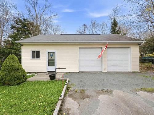 81 Armanda Crescent, Fall River, NS 