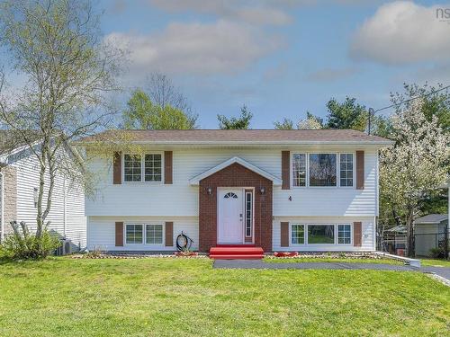 4 Fury Drive, Dartmouth, NS 