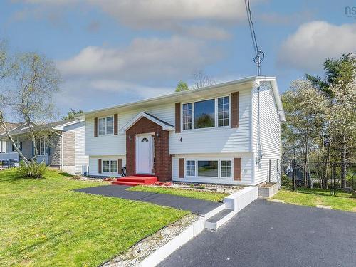 4 Fury Drive, Dartmouth, NS 