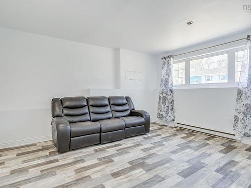 4 Fury Drive, Dartmouth, NS 