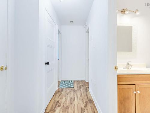 4 Fury Drive, Dartmouth, NS 