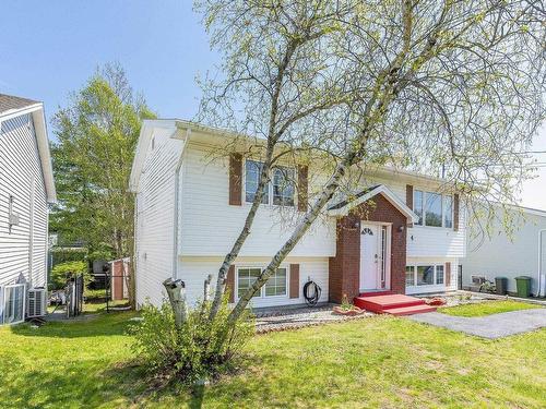 4 Fury Drive, Dartmouth, NS 