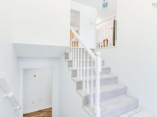 4 Fury Drive, Dartmouth, NS 