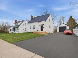 71 Churchill Street  Truro, NS B2N 1M9
