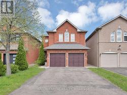 3845 RIDGEPOINT WAY  Mississauga, ON L5N 7T7