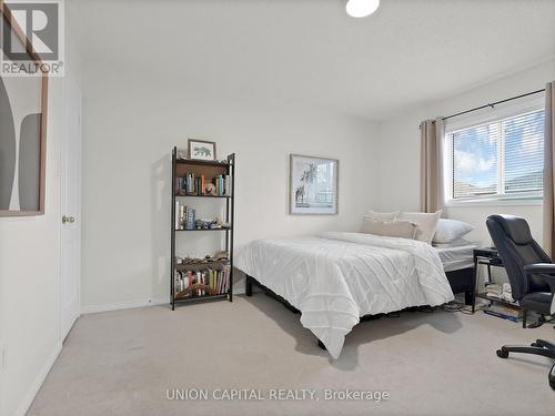 3845 Ridgepoint Way, Mississauga, ON - Indoor Photo Showing Bedroom