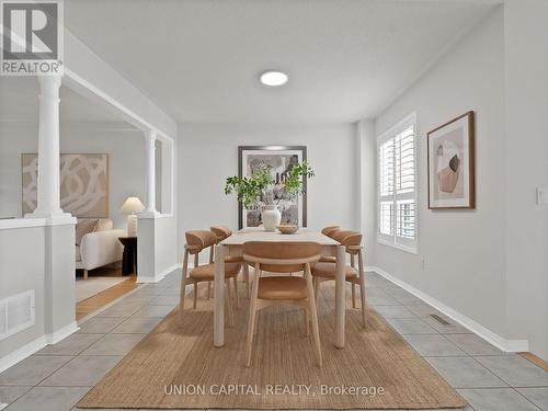 3845 Ridgepoint Way, Mississauga, ON - Indoor Photo Showing Dining Room