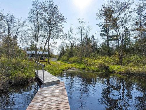 8 Alexander Avenue, Waterloo Lake, NS 