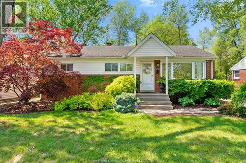 3155 VIRGINIA PARK AVENUE  Windsor, ON N9E 2C1