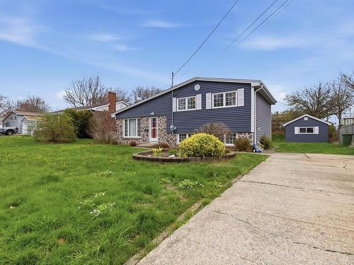 124 Gourok Avenue, Dartmouth, NS 
