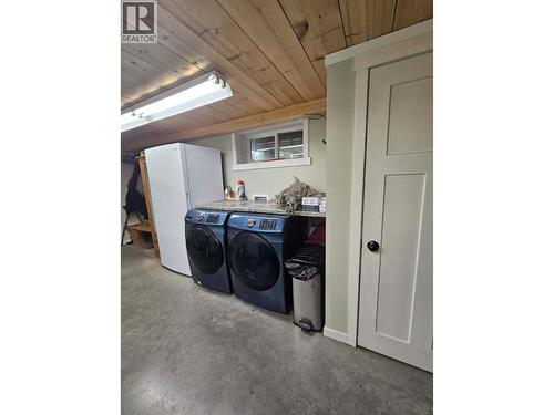 laundry and storage - 270 Brash-Allen Road, Enderby, BC - Indoor Photo Showing Laundry Room