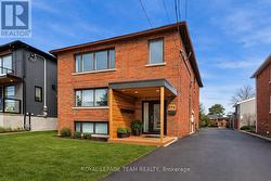 1 - 579 TWEEDSMUIR AVENUE Ottawa, ON K1Z 5P4
