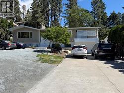 467 Clifton Road Kelowna, BC V1V 1A7