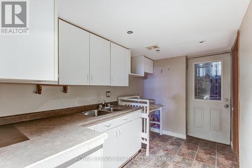 60 Valley Road, St. Catharines (Rykert/Vansickle), ON - Indoor Photo Showing Laundry Room