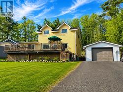 12 FERNDALE ROAD Muskoka Lakes (Medora), ON P0B 1J0