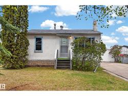 15406 94A AV NW  Edmonton, AB T5R 5L7