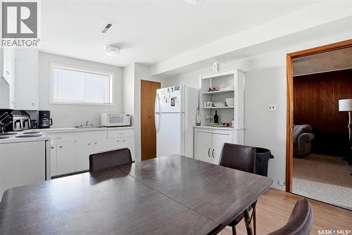 1306 6Th Avenue N, Saskatoon, SK - Indoor
