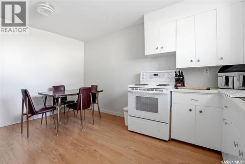 1306 6Th Avenue N, Saskatoon, SK - Indoor Photo Showing Kitchen