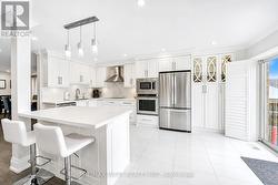 166 RICHARDSON CRESCENT Bradford West Gwillimbury, ON L3Z 0N5
