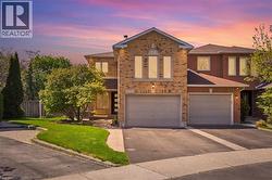 3278 BOBWHITE Mews  Mississauga, ON L5N 6G1