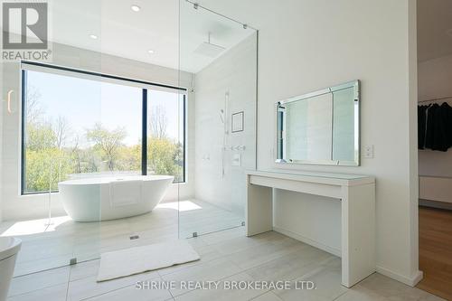 228 Edgewater Boulevard, Middlesex Centre, ON - Indoor Photo Showing Other Room