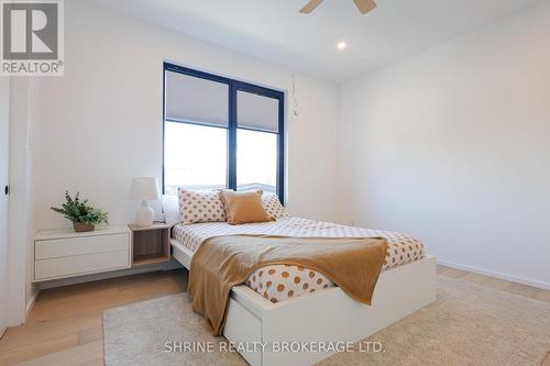 228 Edgewater Boulevard, Middlesex Centre, ON - Indoor Photo Showing Bedroom