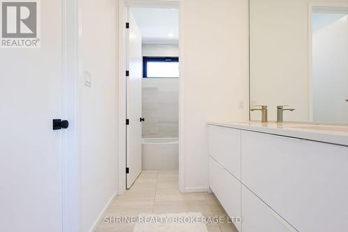 228 Edgewater Boulevard, Middlesex Centre, ON - Indoor