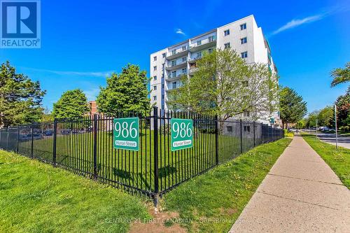 204 - 986 HURON STREET  London East (East A), ON N5Y 5E4