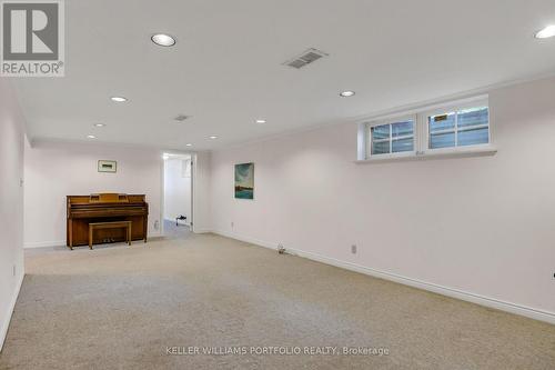 29 Winlock Park, Toronto, ON - Indoor
