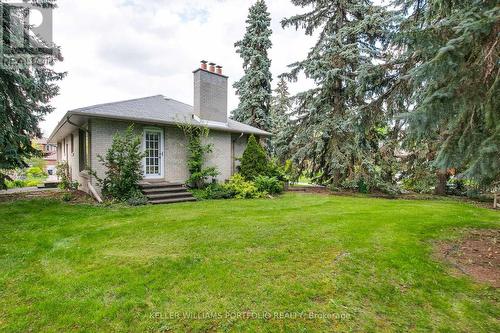 29 Winlock Park, Toronto, ON - Outdoor
