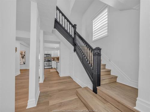 828 Lincoln, Windsor, ON 