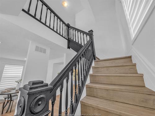 828 Lincoln, Windsor, ON 