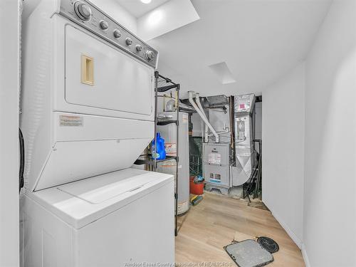 828 Lincoln, Windsor, ON 