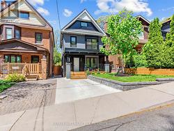 208 GAINSBOROUGH ROAD Toronto, ON M4L 3C6