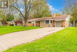 583 OAKRIDGE DRIVE  London North (North P), ON N6H 3G3