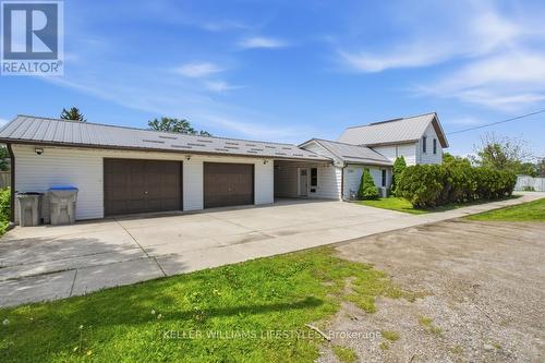 1969 ELIZABETH STREET  Strathroy-Caradoc (Melbourne), ON N0L 1T0