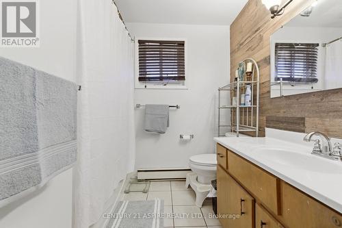 93 Frontenac Crescent, Deep River, ON - Indoor Photo Showing Bathroom
