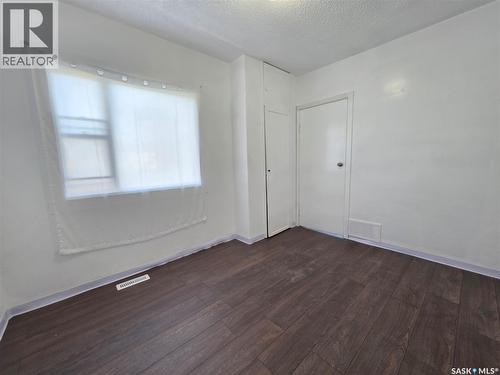 478 3Rd Avenue Nw, Swift Current, SK - Indoor Photo Showing Other Room