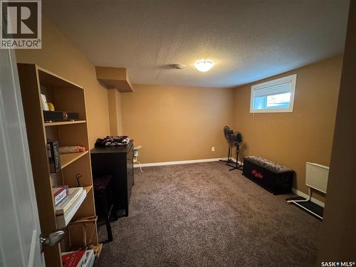 43 Marshall Crescent, Regina, SK - Indoor