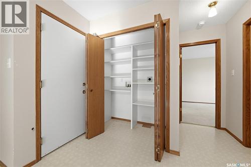 3706 Queens Gate, Regina, SK - Indoor Photo Showing Other Room