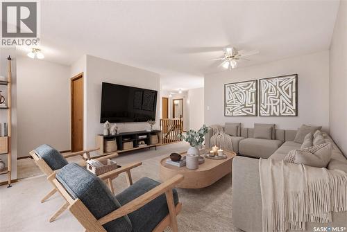 3706 Queens Gate, Regina, SK - Indoor Photo Showing Living Room