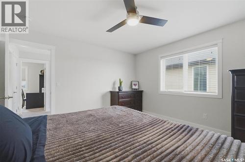 530 Maple Crescent, Warman, SK - Indoor Photo Showing Bedroom