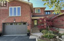 1115 AVONDALE Drive Oakville, ON L6H 5K9