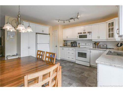 33 De La Baie St, Maisonnette, NB 