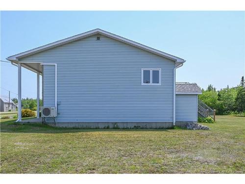 33 De La Baie St, Maisonnette, NB 