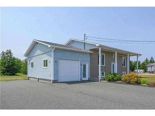 33 De La Baie St, Maisonnette, NB 